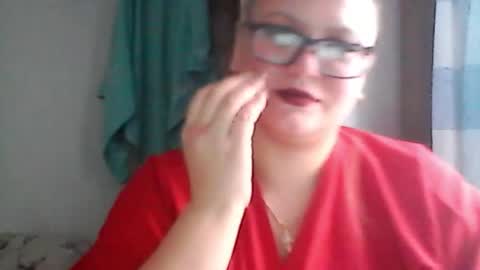 Snapshot of musechic_wild chatting on 01/06/26, 01:15 musechic_wild online show from 01/06/26, 01:15