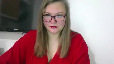 Snapshot of musechic_wild chatting on 03/01/26, 12:29 musechic_wild online show from 03/01/26, 12:29