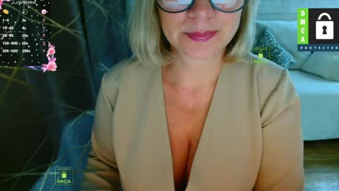 Lana online show from 06/05/26, 10:32