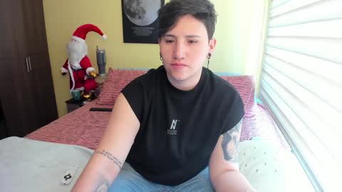 VALENTINA Luna  online show from 01/01/25, 05:33