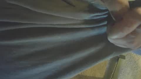 Snapshot of musicman2021 chatting on 12/19/25, 02:35 musicman2021 online show from 12/19/25, 02:35