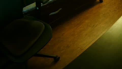 mustenjoyhead79 online show from 09/17/25, 12:01