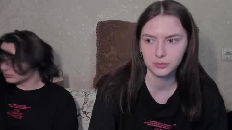 cute couple online show from 03/09/26, 11:53