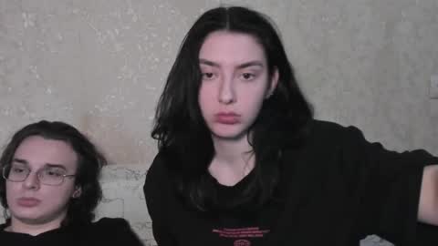 cute couple online show from 04/16/26, 09:39