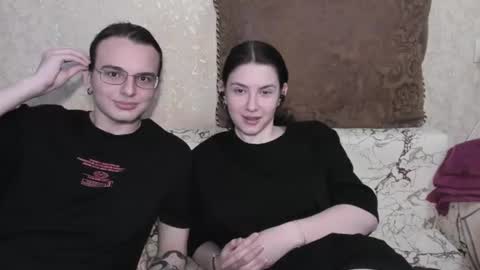 cute couple online show from 06/28/26, 11:00