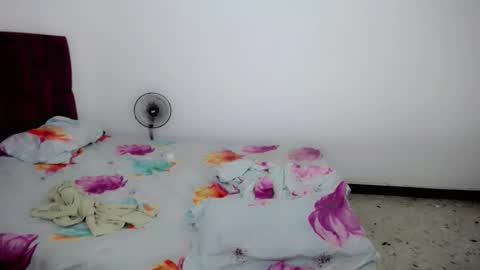 Snapshot of muyfer_latin_ts chatting on 05/20/26, 06:41 mayfer online show from 05/20/26, 06:41