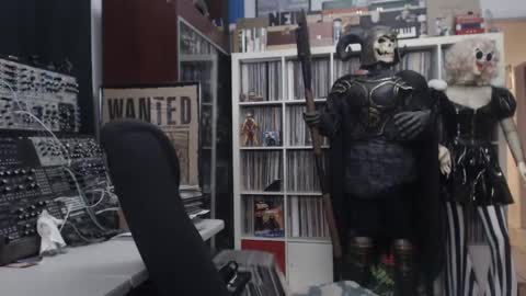 Snapshot of muziknerd chatting on 11/15/25, 07:49 Muziknerd online show from 11/15/25, 07:49