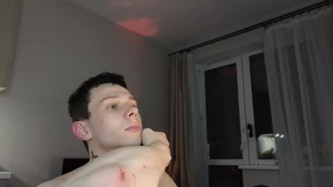 1x1 online show from 11/03/25, 04:08