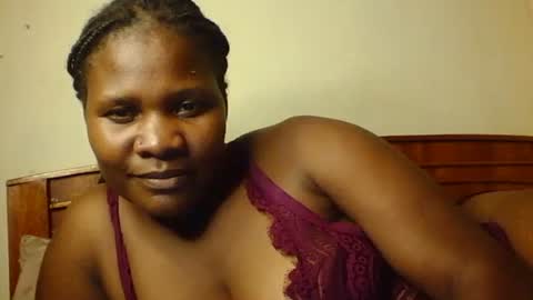 mwekas568403 online show from 11/10/25, 03:11