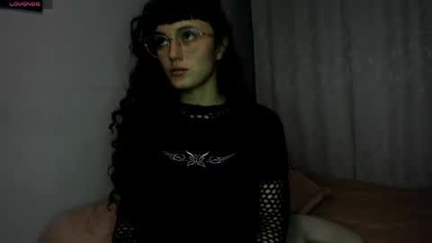 Snapshot of mxlvixje chatting on 04/09/26, 12:21 SOFIA online show from 04/09/26, 12:21