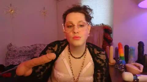 Snapshot of mxsissycharlotte chatting on 02/23/26, 09:12 Mx Charlotte online show from 02/23/26, 09:12