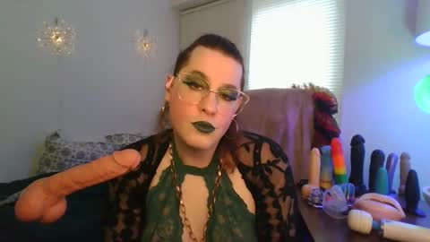 Snapshot of mxsissycharlotte chatting on 03/11/26, 05:19 Mx Charlotte online show from 03/11/26, 05:19