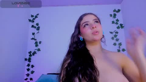 Sara IG   online show from 12/26/24, 10:05