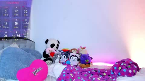 Snapshot of my__aleja chatting on 05/11/26, 09:37 ........ online show from 05/11/26, 09:37