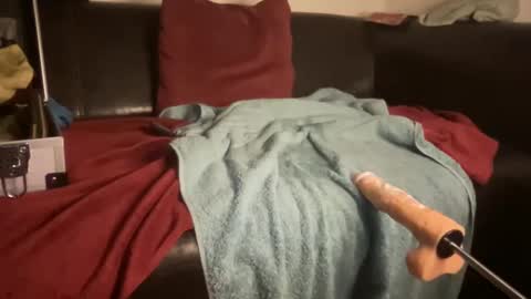 Snapshot of my_dirty_office chatting on 12/19/24, 09:17 my_dirty_office online show from 12/19/24, 09:17