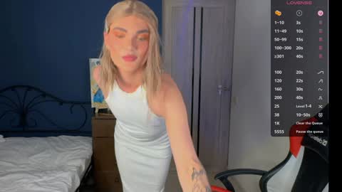 Snapshot of my_muse chatting on 01/21/25, 01:00 Sandra Muse online show from 01/21/25, 01:00