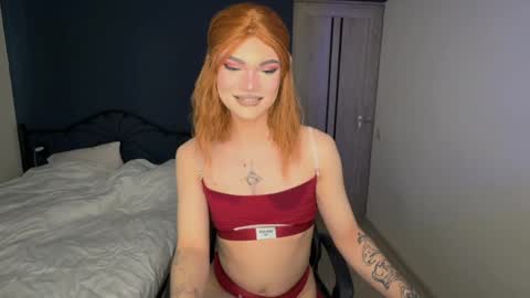 Snapshot of my_muse chatting on 02/16/25, 11:05 Sandra Muse online show from 02/16/25, 11:05