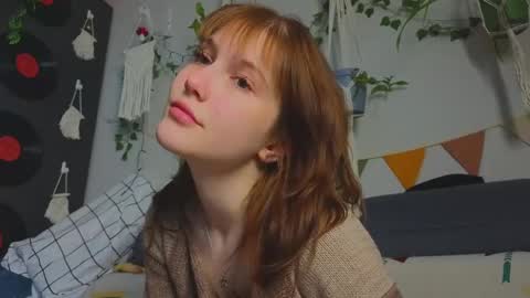 Snapshot of my_parisss chatting on 02/14/25, 01:02 PARIS online show from 02/14/25, 01:02