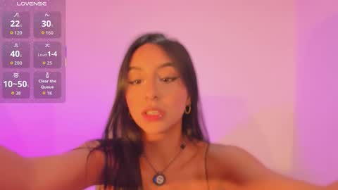 Snapshot of myaa_girl chatting on 01/19/26, 03:43 My name is Mya welcome online show from 01/19/26, 03:43