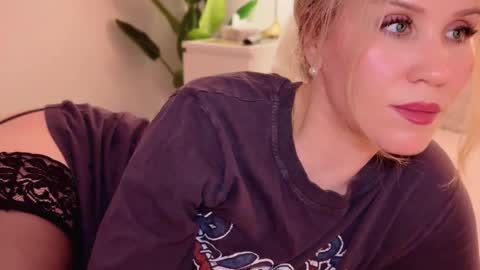 Mya-be Yours P online show from 02/06/26, 11:08