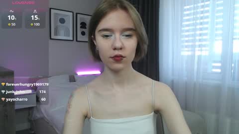 Lana online show from 04/28/26, 07:24