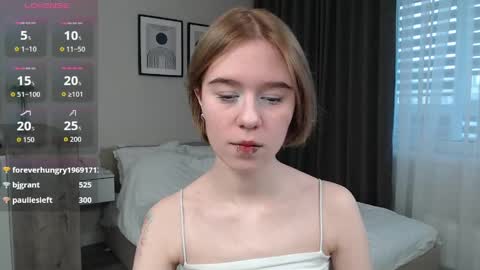 Lana online show from 05/04/26, 07:04