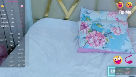 Snapshot of myblackdope_ chatting on 09/11/25, 12:05 Samanta online show from 09/11/25, 12:05