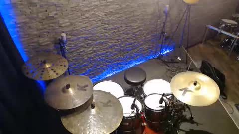 Snapshot of myckadow chatting on 03/16/26, 03:27 AlexSynopsis online show from 03/16/26, 03:27