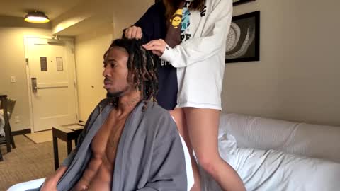 Snapshot of mycreamydreams chatting on 01/25/25, 10:18 mycreamydreams online show from 01/25/25, 10:18