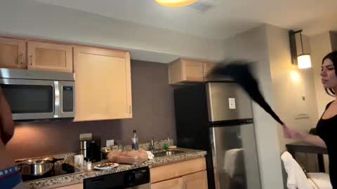 Snapshot of mycreamydreams chatting on 01/28/25, 02:43 mycreamydreams online show from 01/28/25, 02:43