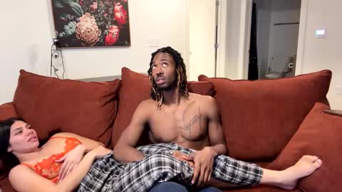 Snapshot of mycreamydreams chatting on 03/12/25, 12:20 mycreamydreams online show from 03/12/25, 12:20