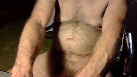 r-glenn-01 online show from 10/25/25, 05:26