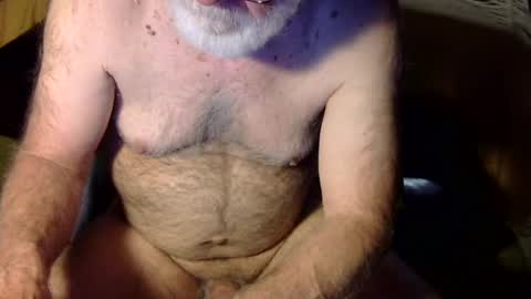 Snapshot of mydiboi chatting on 07/11/26, 04:15 r-glenn-01 online show from 07/11/26, 04:15