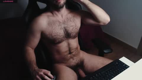 Snapshot of myhairymacho chatting on 03/04/25, 12:29 Juan OF myhairymacho online show from 03/04/25, 12:29