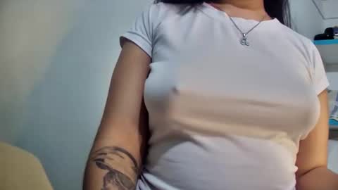 Snapshot of myhoney_hot chatting on 01/11/26, 03:17 myhoney_hot online show from 01/11/26, 03:17