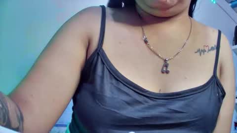 Snapshot of myhoney_hot chatting on 05/02/26, 01:05 myhoney_hot online show from 05/02/26, 01:05
