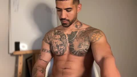 Snapshot of myke_esthetic chatting on 02/09/25, 03:11 Myke esthetic online show from 02/09/25, 03:11