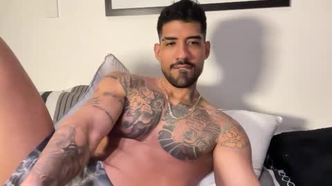 Snapshot of myke_esthetic chatting on 09/14/25, 06:56 Myke esthetic online show from 09/14/25, 06:56