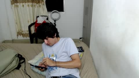 mike online show from 11/01/25, 01:40