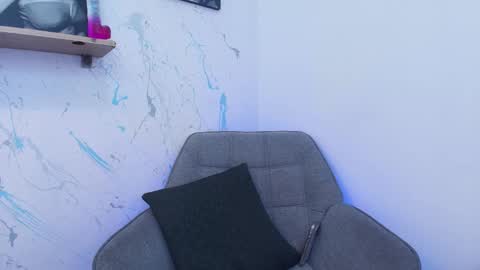 Mykel   online show from 11/04/25, 04:22