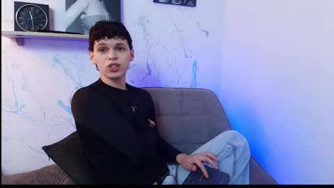 Mykel   online show from 11/20/25, 01:55