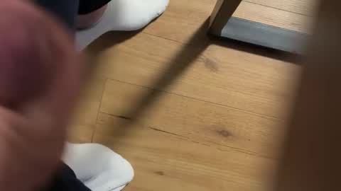 Snapshot of mykytoy chatting on 11/01/25, 10:56 mykytoy online show from 11/01/25, 10:56