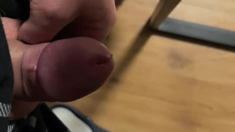 Snapshot of mykytoy chatting on 02/28/26, 01:17 mykytoy online show from 02/28/26, 01:17