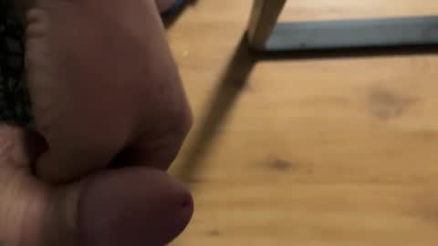 Snapshot of mykytoy chatting on 04/05/26, 11:35 mykytoy online show from 04/05/26, 11:35