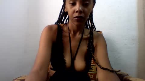 mylah27 online show from 10/21/25, 05:52