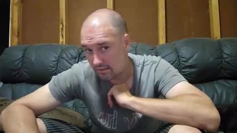 Snapshot of myleshodges chatting on 01/15/26, 11:15 myleshodges online show from 01/15/26, 11:15