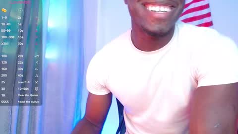 Mylo Wallace  online show from 12/02/25, 07:53