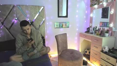 Myluandjack online show from 11/24/25, 08:58