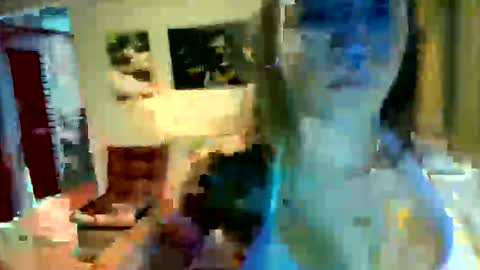 Snapshot of myluandjackhot chatting on 04/22/26, 01:08 Myluandjack online show from 04/22/26, 01:08