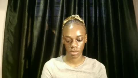 lullabunny online show from 07/12/26, 06:59